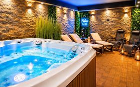 Rezydencja Wind Rose Luxury ApartHotel Gdańsk - Prywatne SPA